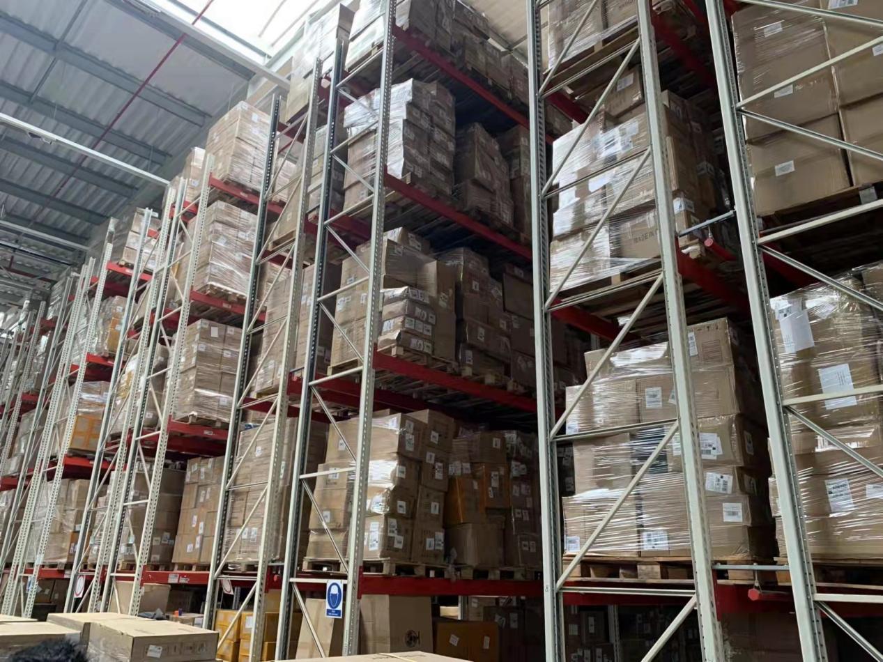 如何提升东欧物流时效?出口易波兰仓助力卖家履约订单!