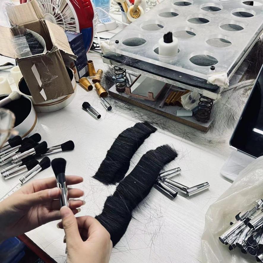 日出单量翻五倍，全托管后他直言“双11要日出5万单！”