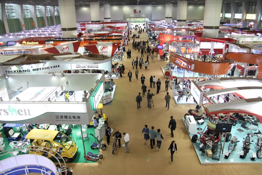 被这张照片整破防！广交会，我可想死你了！