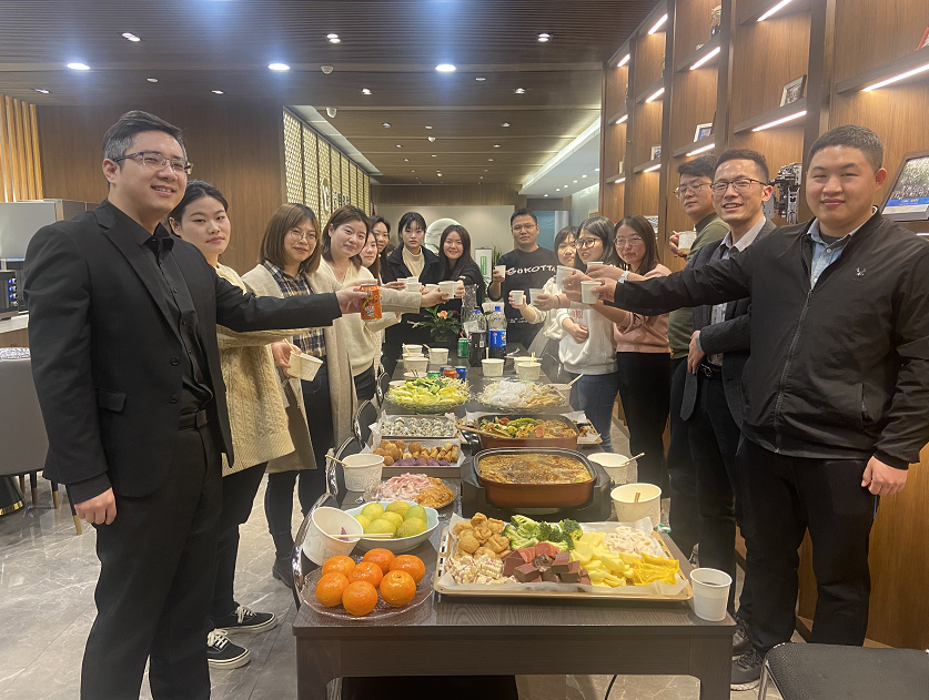 去趟深圳破了圈，武汉这位新卖家靠什么做到百万美元？