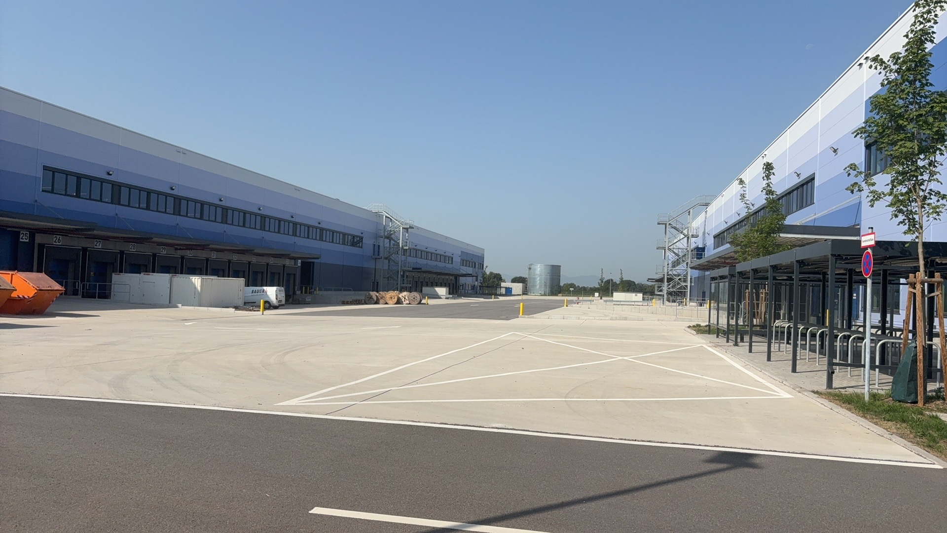 菜鸟计划在欧洲开设多个专业品类仓,德国电池专仓已投入运营