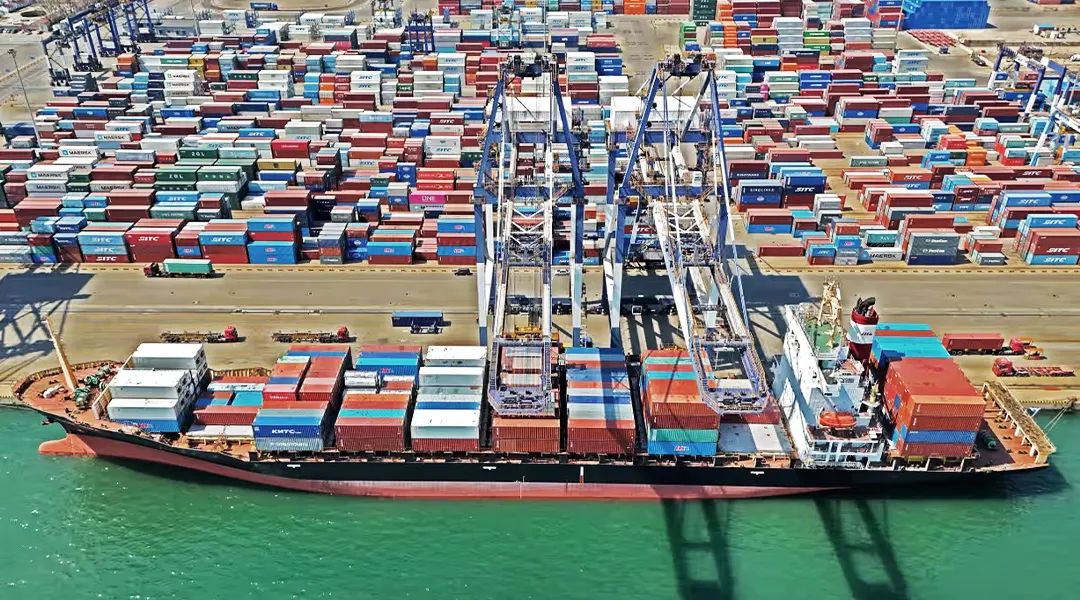 貿(mào)易戰(zhàn)致海運(yùn)市場震蕩：80個(gè)中國出發(fā)航次被取消