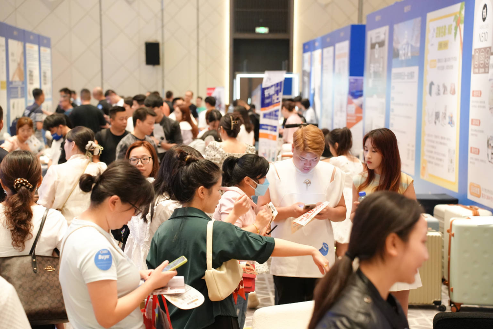 千人齐聚，八小时燃爆GIGA面对面现场！