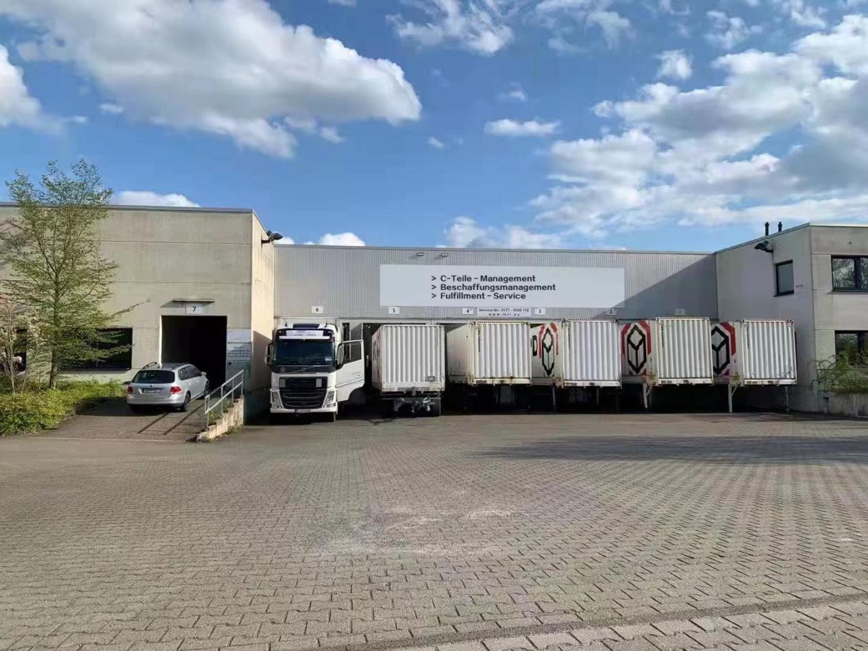 如何提升东欧物流时效?出口易波兰仓助力卖家履约订单!