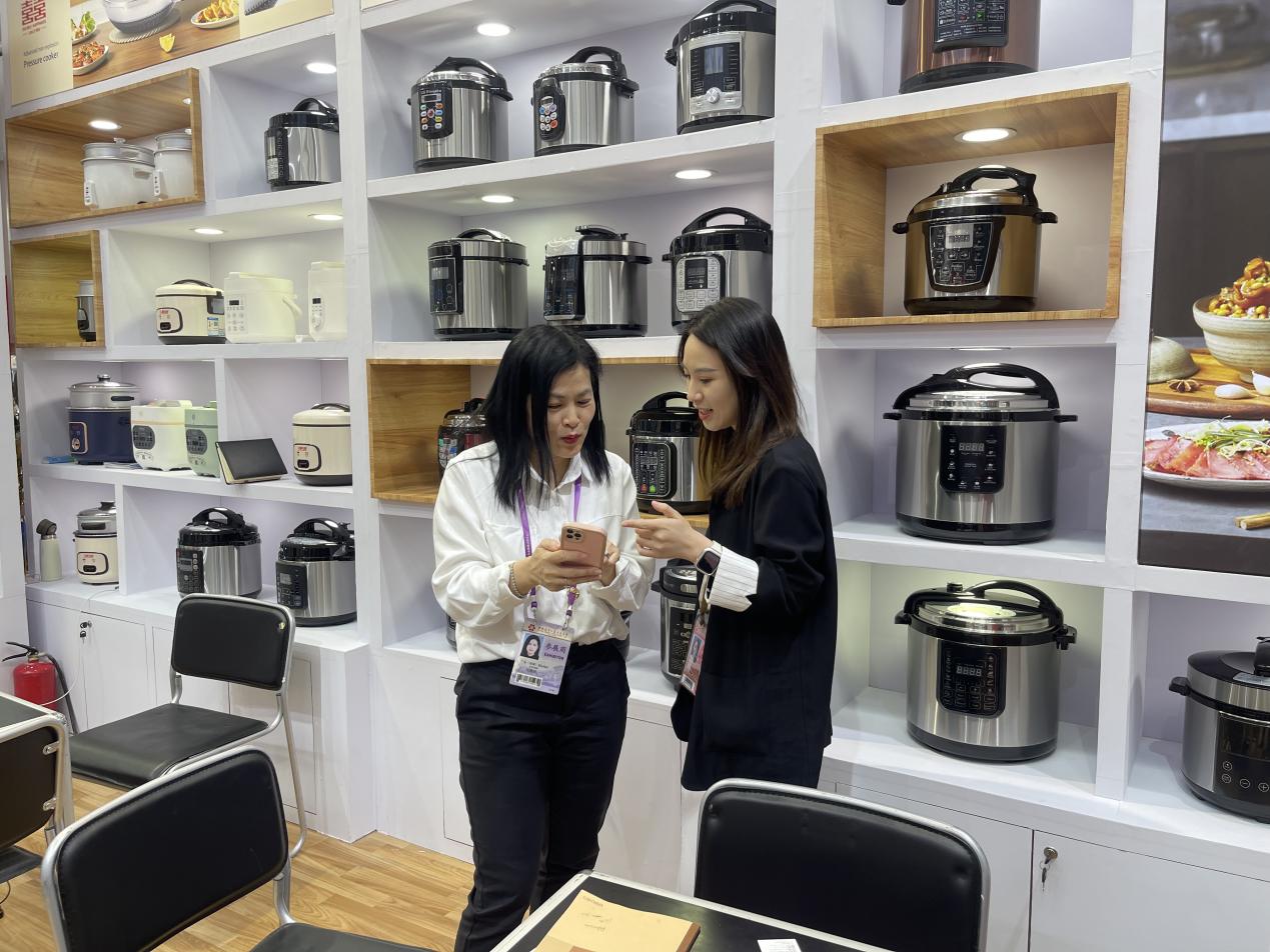 直击133届广交会：东南亚、印度设厂“规矩”多，中国产业链短期不会大规模脱钩