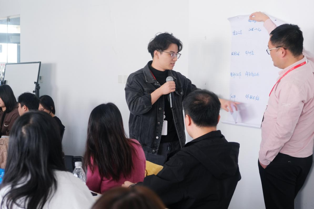 @跨境人：在背后默默支撑你的，有这样一群“结行人”