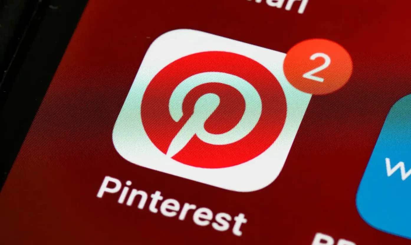 2024最强跨境电商引流渠道预测：ROAS高达11，45%用户年收入超10万美金