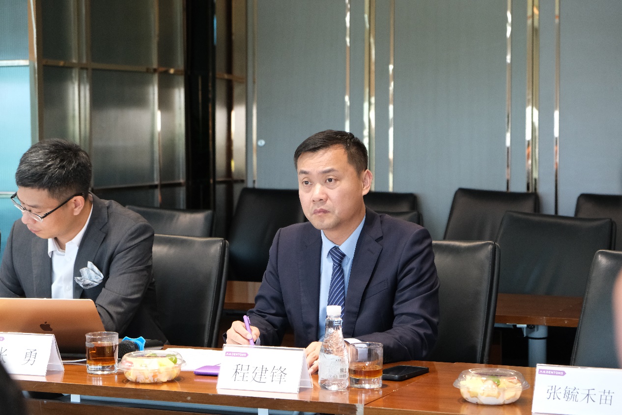 张勇律师出席“专利出海与语言服务”系列调研座谈会