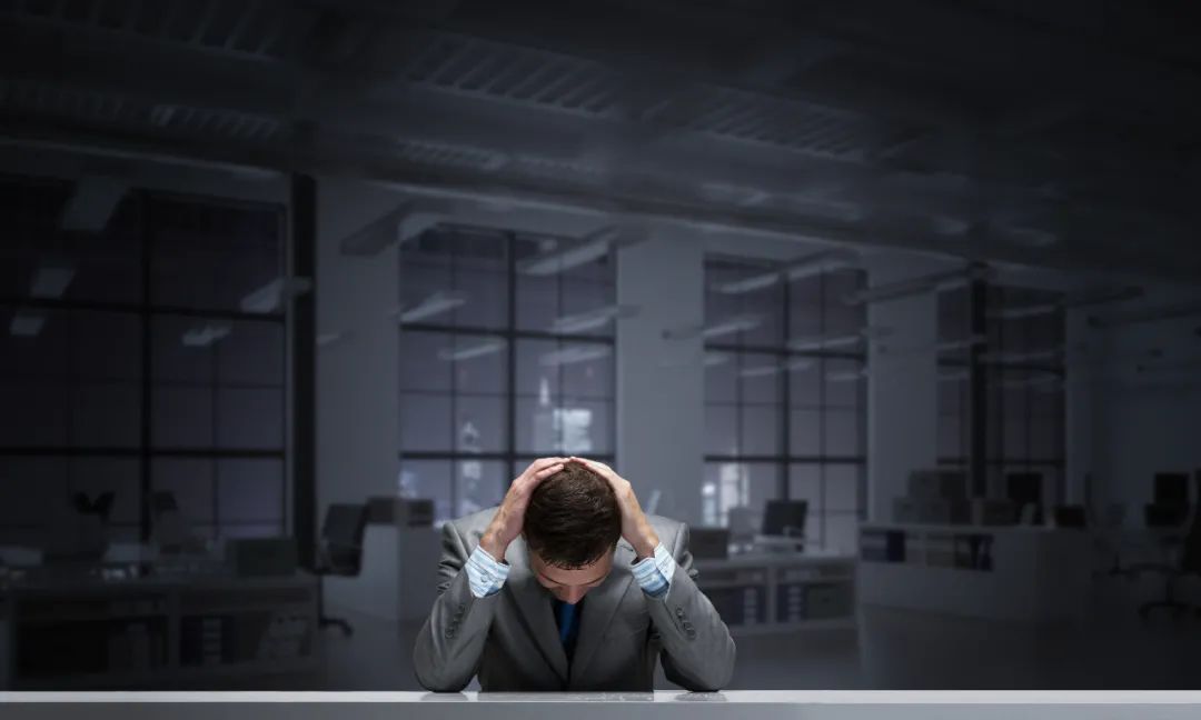 亏光400万，再到转型盈利，一个中小卖家道出了亚马逊行业最大的秘密......