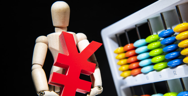 在Kickstarter成功众筹310万美元，这个卖家开始遇到麻烦……