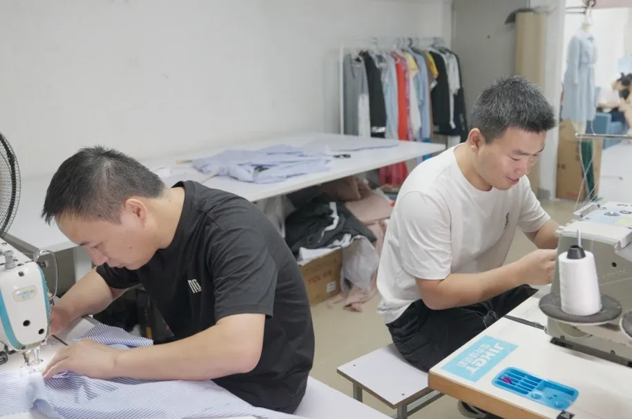 SHEIN官方|一边“蛮干”，一边“摸鱼”，大码女装新商跃升“高潜”