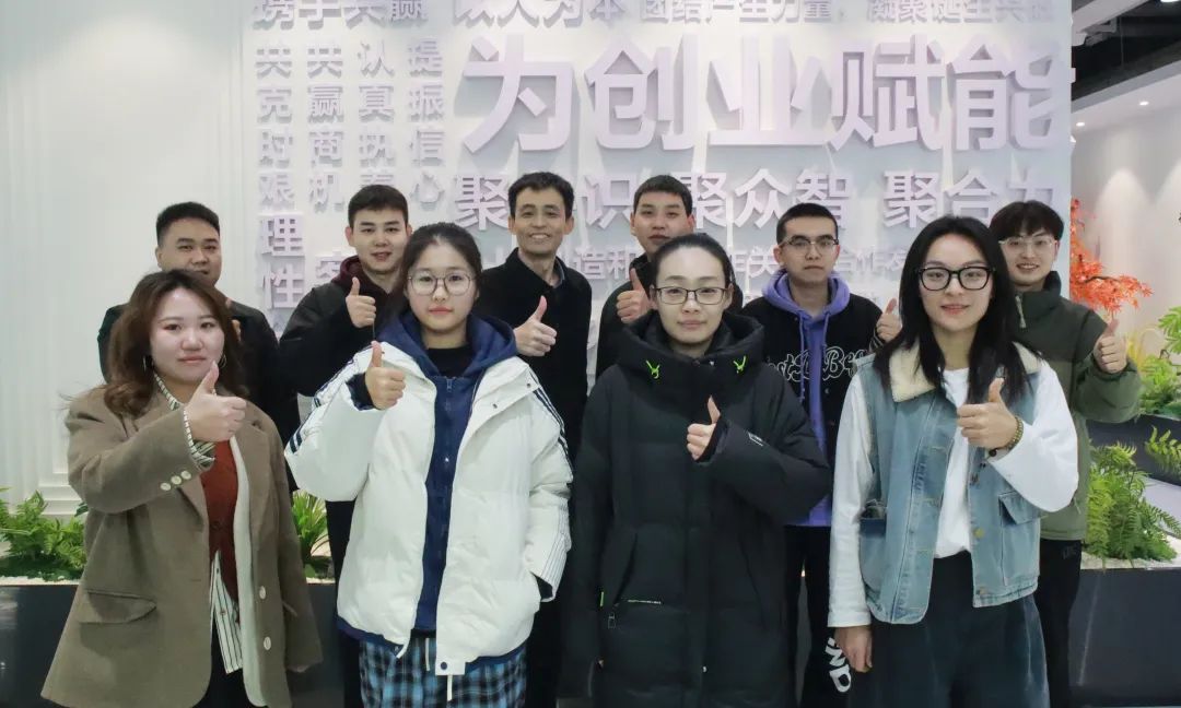 第一批在TEMU上卖家具的人，现在怎么样了？