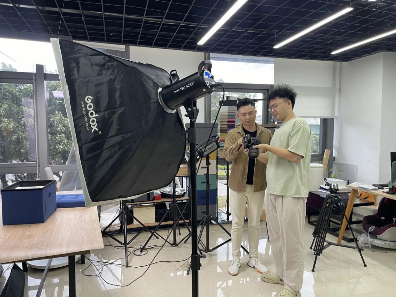 从亏损到月销百万，揭秘亚马逊卖家的成功之道